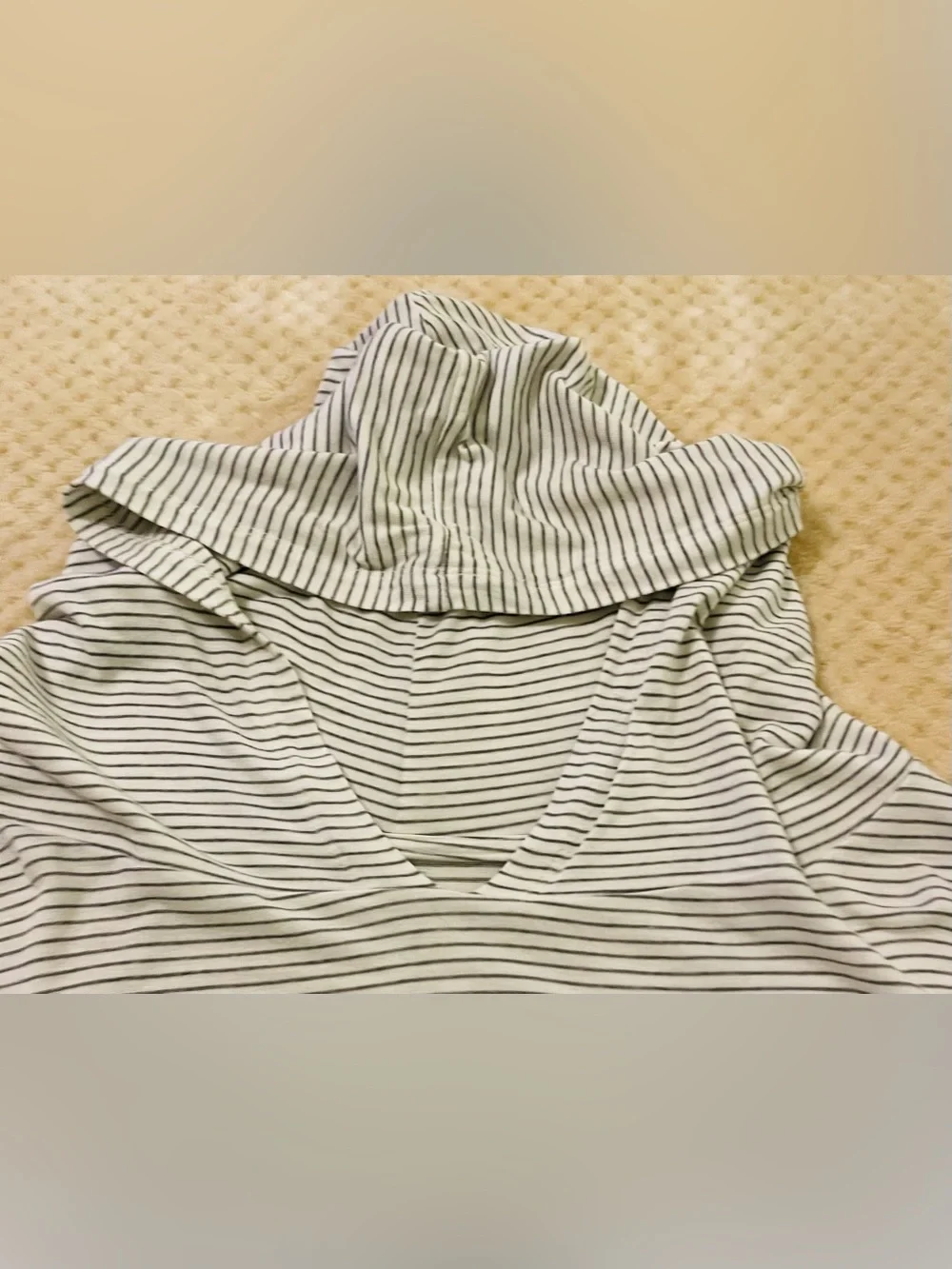 Women’s “dip sleep” Long Sleeve Knit Hooded Top